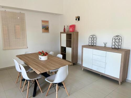 VILLA EXIRE