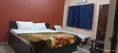 Aerosky Room Varanasi – Photos 3