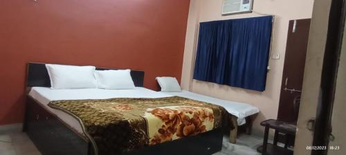 Aerosky Room Varanasi – Photos 2