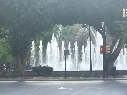 a large water fountain in the middle of a street at Piso turístico hasta 3 dormitorios "La Gimena" in Orihuela