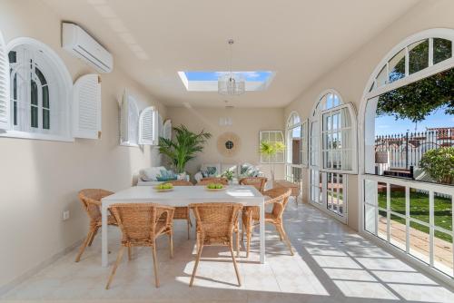 Home2Book Casa del Palmeral Maspalomas, BBQ&Garden