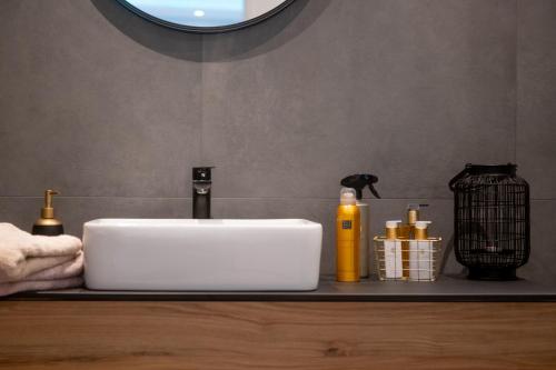 Photo de la galerie de l'établissement MAISON AVEC SPA PRIVATIF ( JACUZZI ET SAUNA), à Bailleval