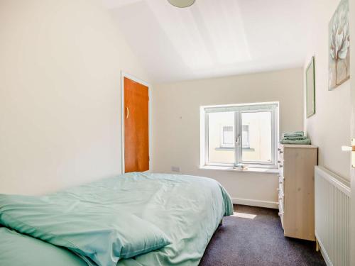 Katil atau katil-katil dalam bilik di 3 Bed in Langtree 58822