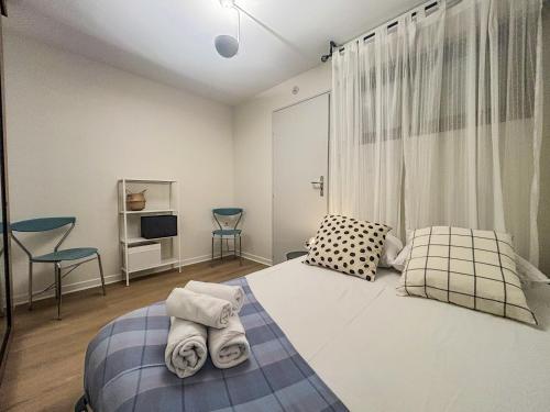 Photo de la galerie de l'établissement Le Baccarat - Wifi, AC, vue mer, 4 pers, à Nice