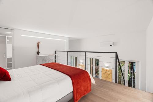 Modern Quiet Super Central Luxury Apartment photo 6