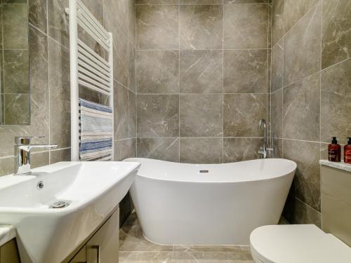 Bilik mandi di 1 Bed in Talybont-on-Usk 88138
