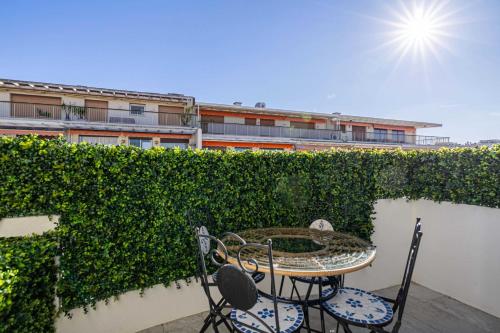 Photo de la galerie de l'établissement Charmant Appartement T3 proche La Croisette, à Cannes