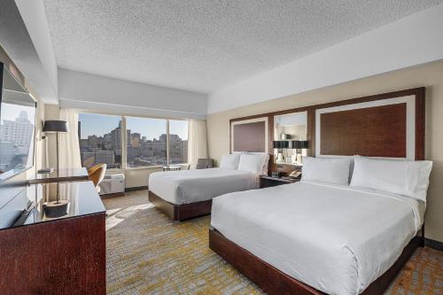 Holiday Inn San Francisco - Golden Gateway, an IHG Hotel with No Resort Fee Image