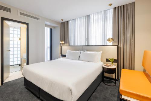 Brady Hotels Jones Lane Image