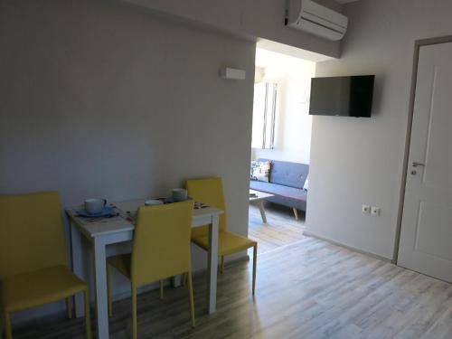 Pantheon Aparthotel