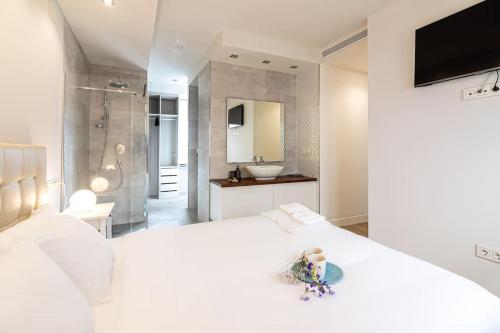 Andalucía 4 bedroom with parking FreshApartments