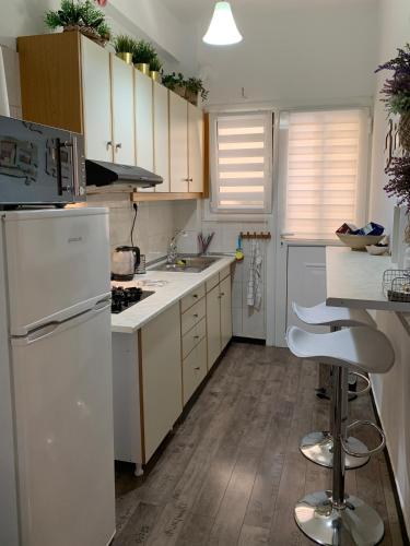 Cozy and Chic apartment in the Center, 5 min Subway