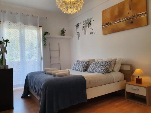 Caparica Cliff View Apartment by HOST-POINT