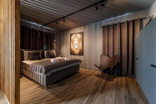 מיטה או מיטות בחדר ב-SPA Studio apartment SPApartman