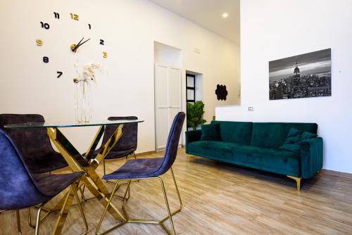 Luxury Apartment in Central City