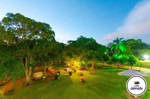 an overhead view of a park at night at Pousada Cantos do Cerrado in Chapada dos Guimarães