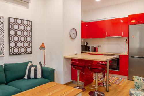 Academia apartments by the park