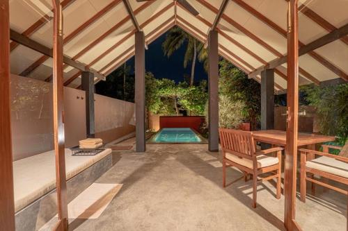 Πισίνα στο ή κοντά στο Nisala Villas