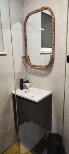 POMODORO ROOMS