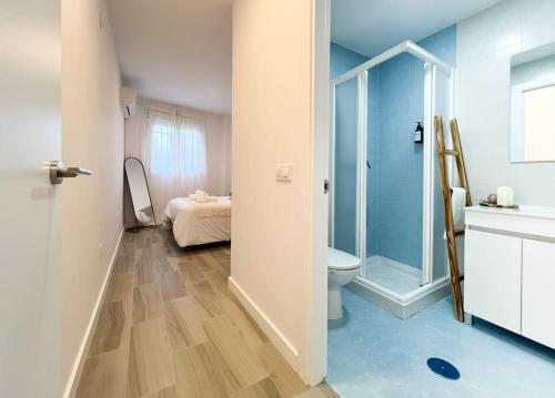 Ένα μπάνιο στο Apartamentos Gredos 002