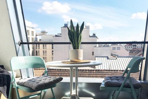 Rooftop View Apartments