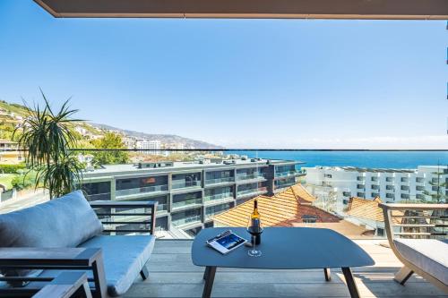 Maha by KAAMAH - 2 Bedroom OceanView Designer Apartment