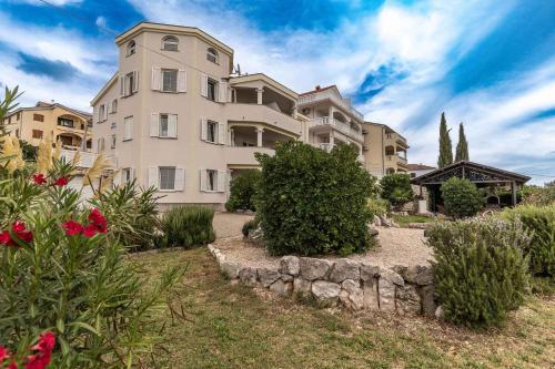 Apartments in Crikvenica 5517