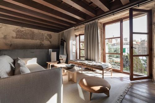 Posezení v ubytování Nobis Hotel Palma, a Member of Design Hotels