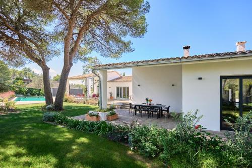 Κήπος έξω από το Casa Brisa Boutique Guest House - Gay Men Only