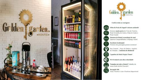 un frigorifero pieno di bevande in camera di Golden Garden Hostel a Ubatuba