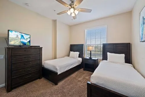 Orlando Resort Rentals at Universal Boulevard photo 36