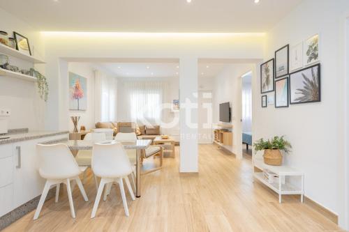 Koti Rentals - Casita Rosario Pino Rooftop y Bbq