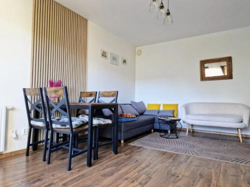 Zdjęcie z galerii obiektu Komfortowy apartament dwupokojowy z tarasem i garaż w Ustce