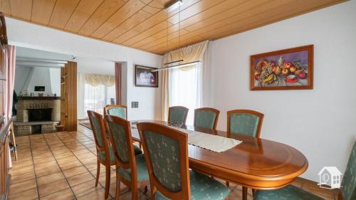 Η κουζίνα ή μικρή κουζίνα στο Ferienhaus Mengelberg