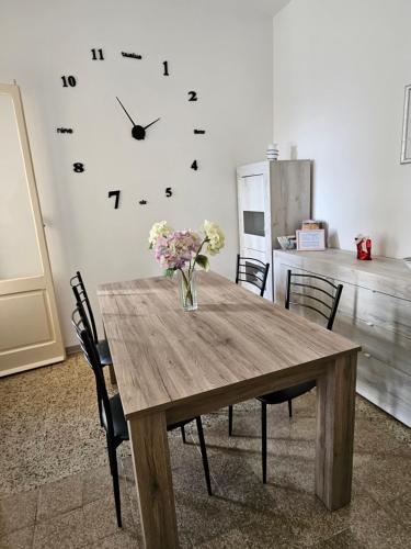 Fotografie z fotogalerie ubytování Casa Marna: comodità e praticità con vista Duomo v destinaci Massa Marittima