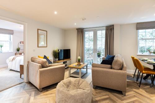 Rock Mill Apartment 22 – Photos 2