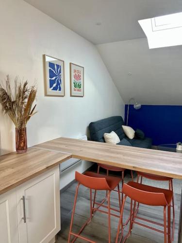 Ruang duduk di Le LYS - gare - studio cosy