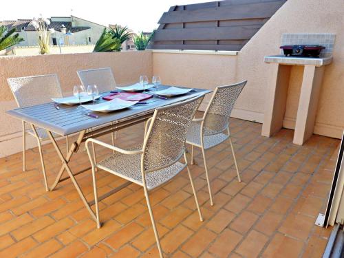 Duplex rénové avec clim, terrasse et parking à Marseillan - FR-1-387-162