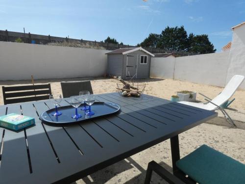 Photo de la galerie de l'établissement Maison moderne à Notre-Dame-de-Monts - 6 pers, jardin clos, animaux ok - Proche plages et activités - FR-1-540-229, à Notre-Dame-de-Monts