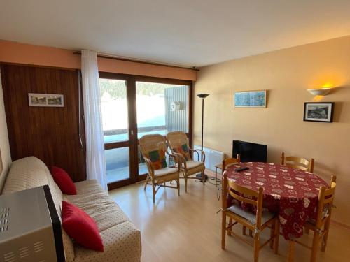 Appartement 37m² avec balcon, 500m centre village et pistes ski, parking privé - Autrans - FR-1-737-40