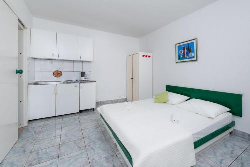 Apartments Nada