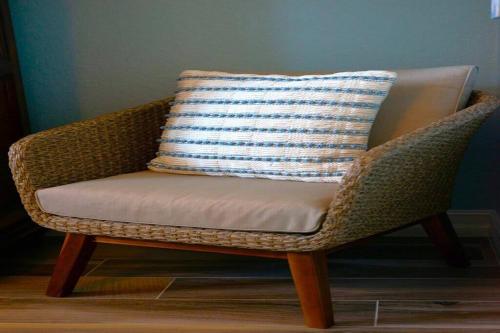 Un lugar para sentarse en Lime Tree Bay Unit # 40