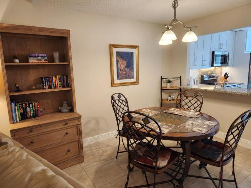 Photo de la galerie de l'établissement Sun&Fun - Beautiful renovated 2/2 villa in Jupiter, à Jupiter