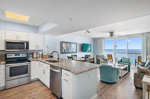 Pelican Beach Resort by Colasan photo 94
