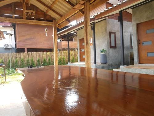 Φωτογραφία από το άλμπουμ του Kedthawa Homestay เฮือนภูผา σε Ban Cho Lae