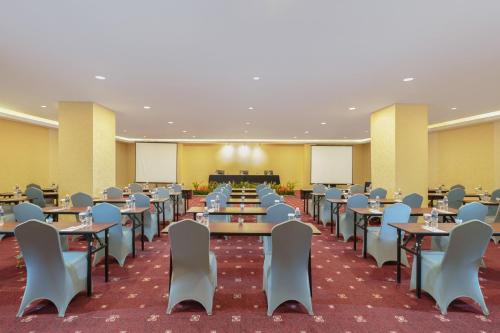 Konferenční prostory v ubytování Golden Tulip Springhill Lampung