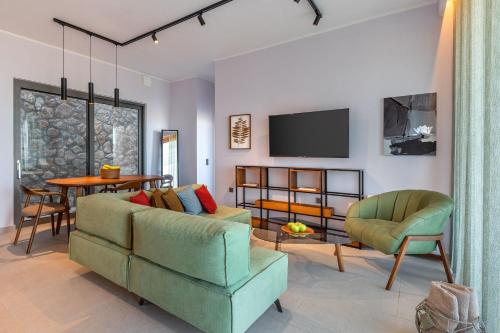 Z 4 LUXURY VILLAS