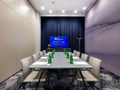 Kawasan bisnes dan/atau bilik persidangan di Hilton Garden Inn Krakow Airport