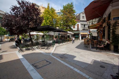 Luxury One Bedroom Aristophanes Apartment