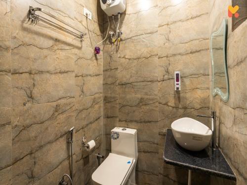 Un baño de Madpackers Jaipur